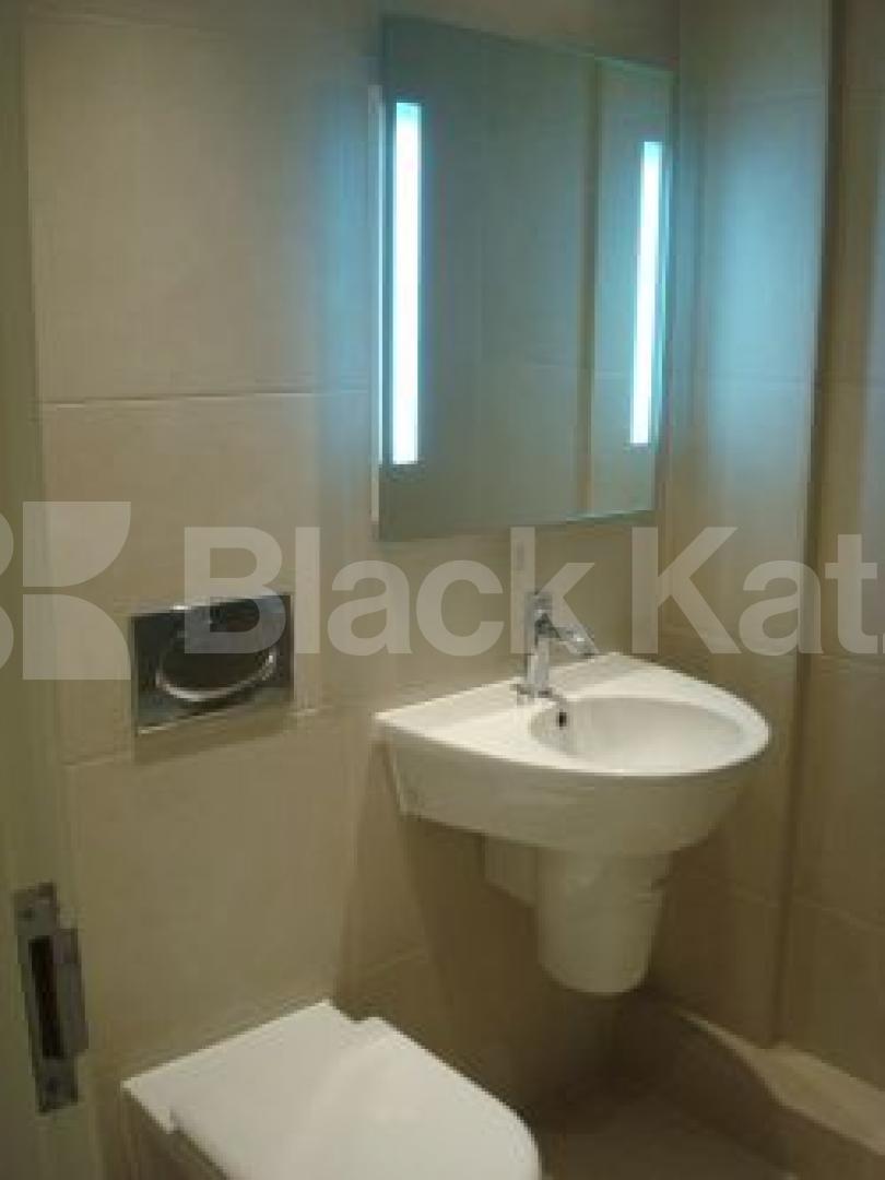 			MODERN DEVELOPMENT, 2 Bedroom, 1 bath, 1 reception Flat			 York Way, CALEDONIAN ROAD